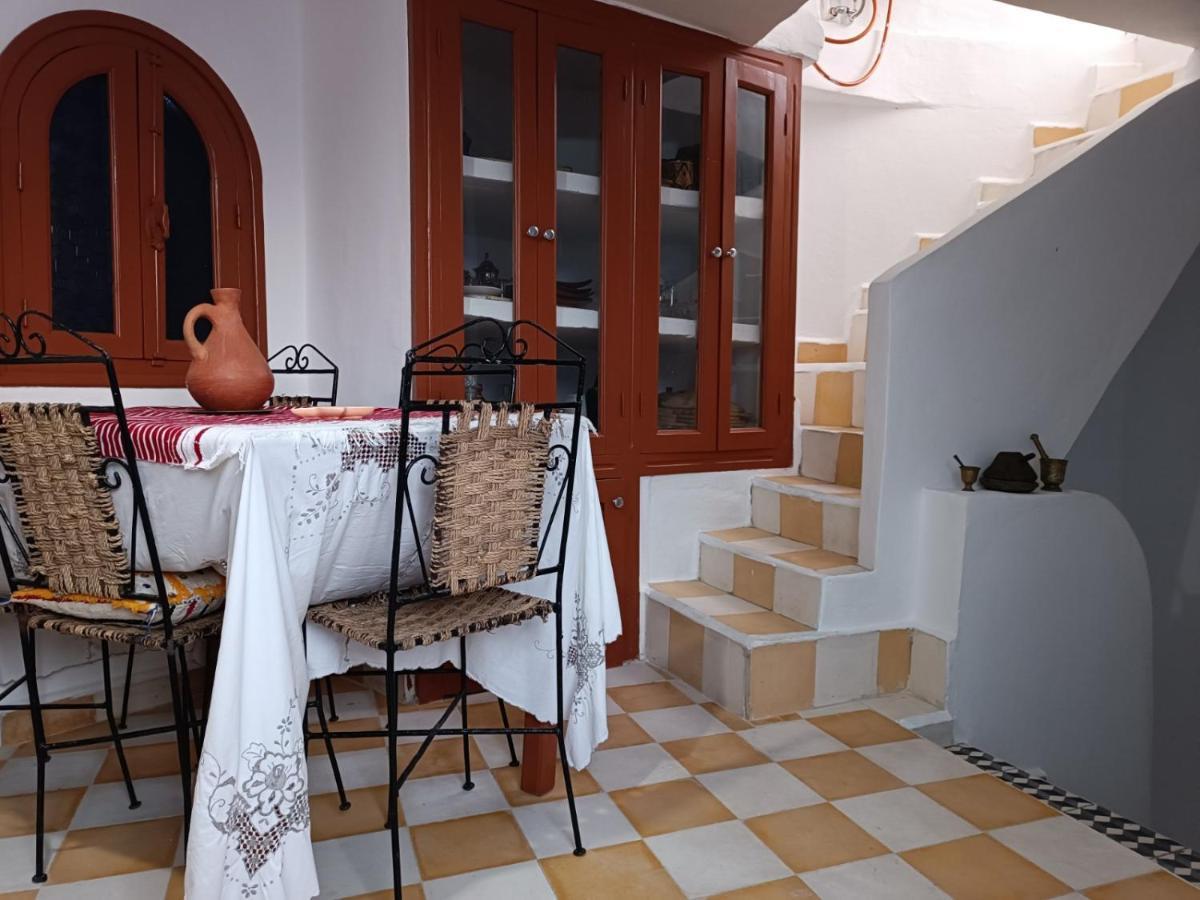 Appartement Dans La Medina Asilah Esterno foto